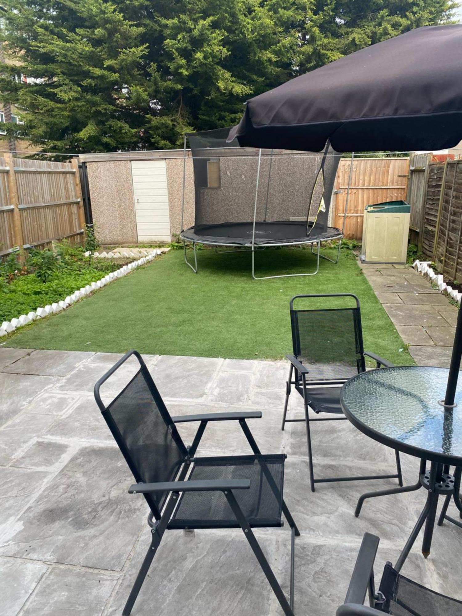 Charming And Cosy London Home, Garden, Parking & Family Fun Mitcham Exteriér fotografie