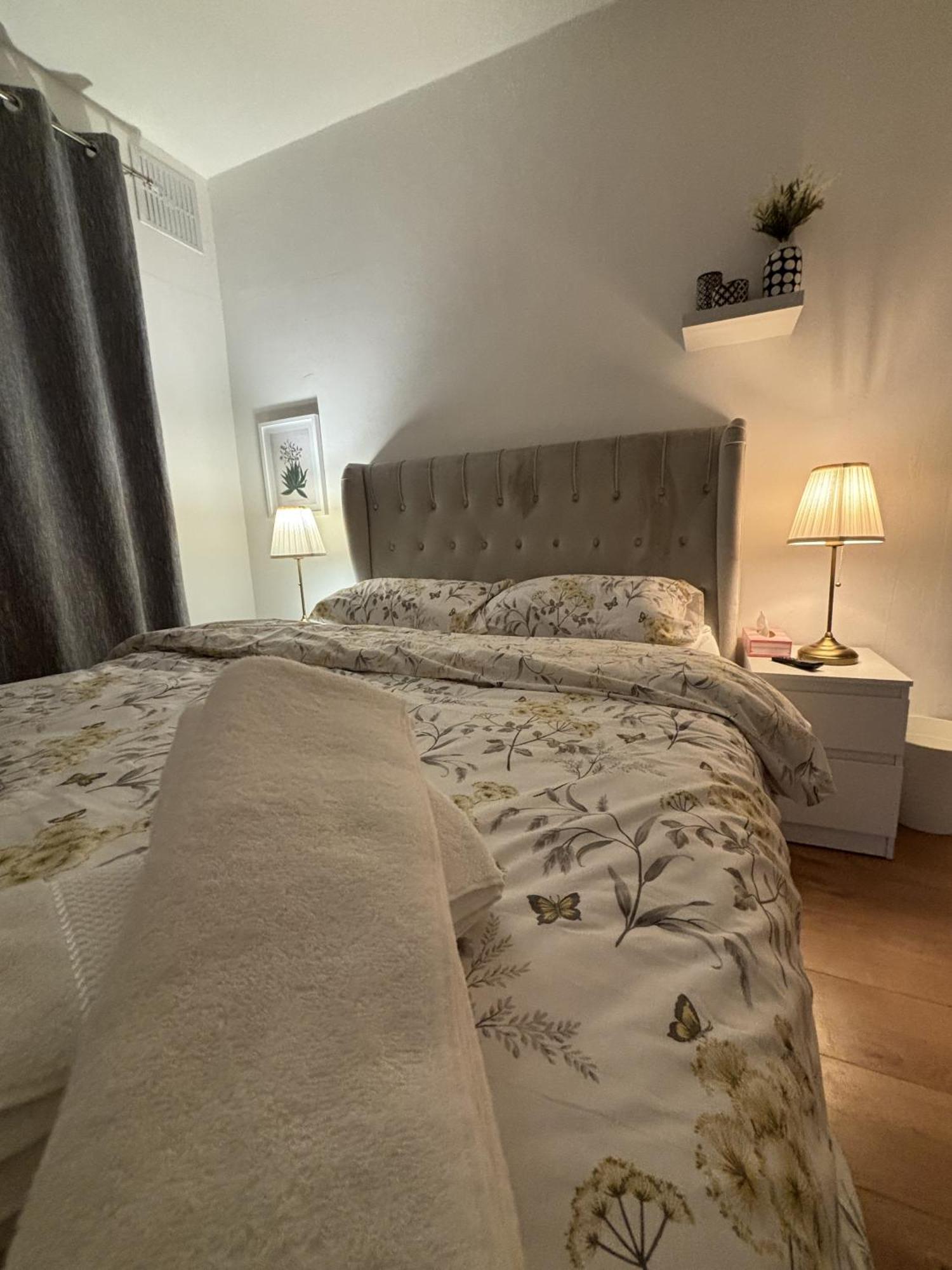 Charming And Cosy London Home, Garden, Parking & Family Fun Mitcham Exteriér fotografie