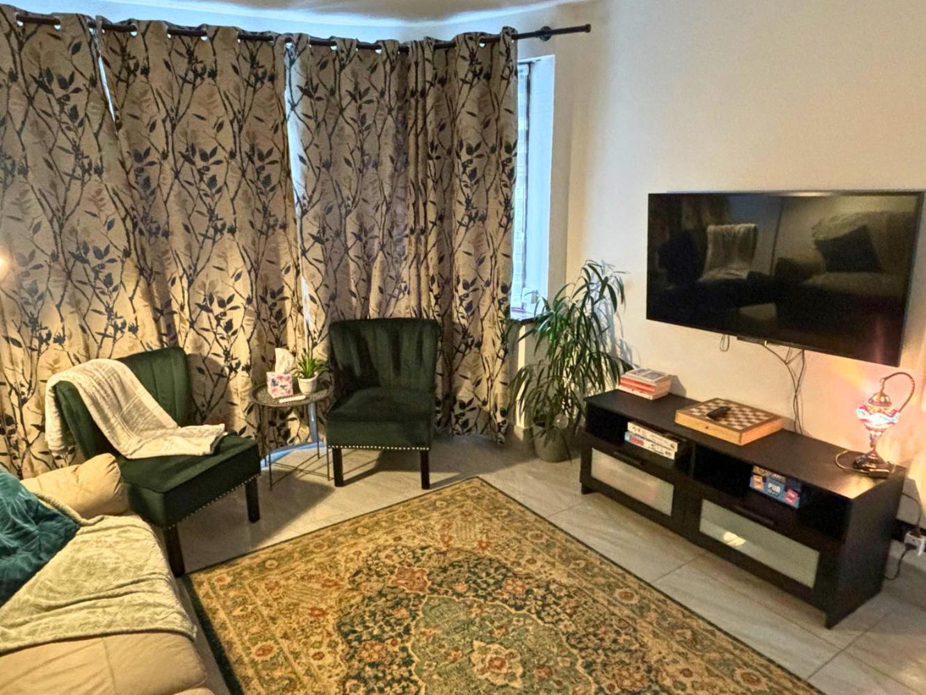 Charming And Cosy London Home, Garden, Parking & Family Fun Mitcham Exteriér fotografie
