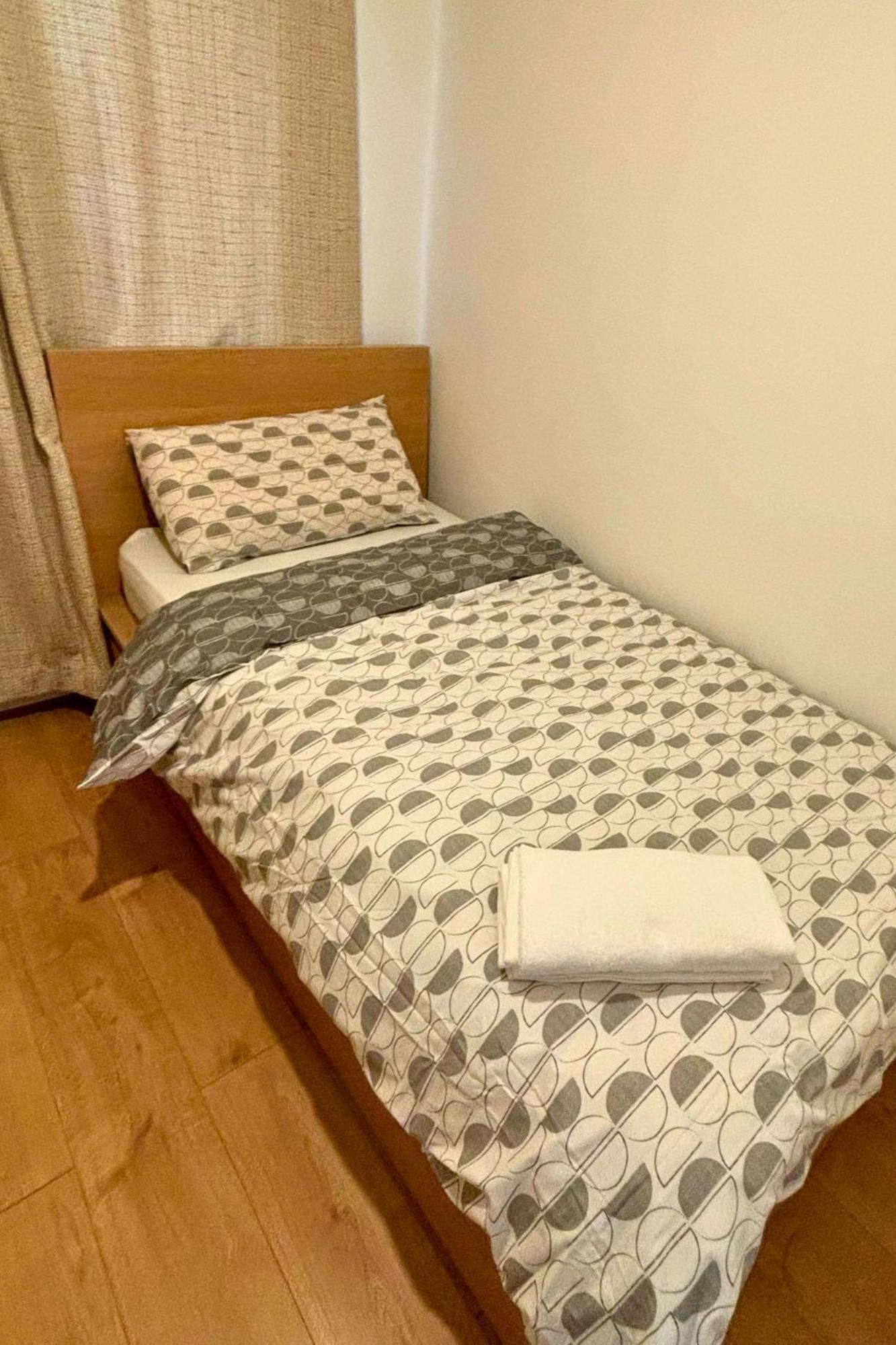 Charming And Cosy London Home, Garden, Parking & Family Fun Mitcham Exteriér fotografie